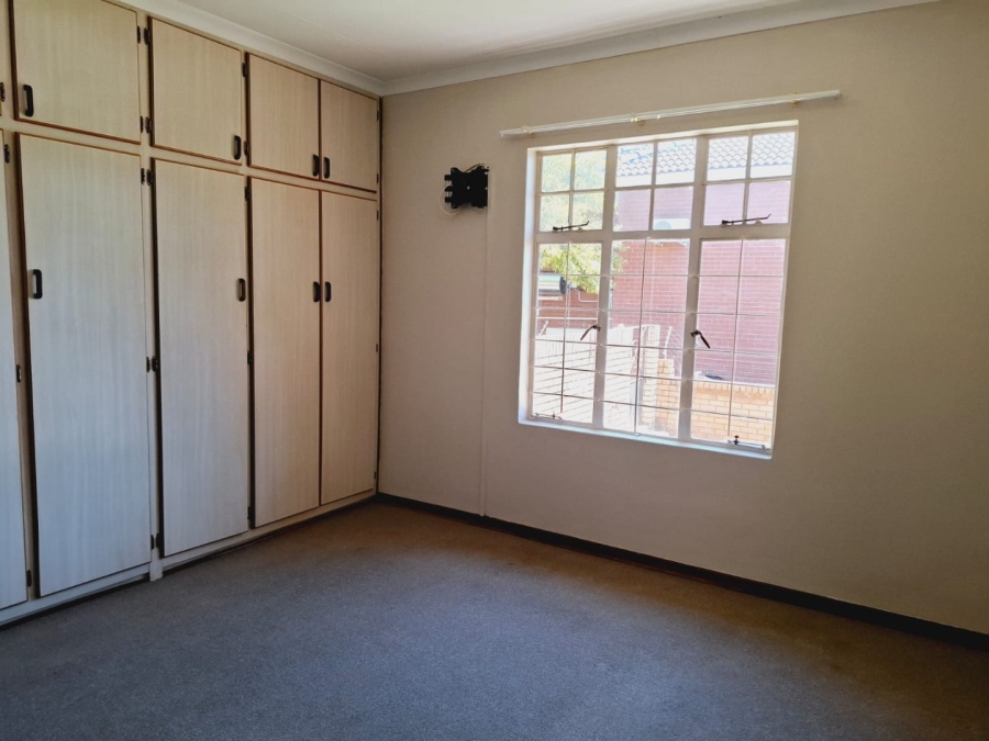 2 Bedroom Property for Sale in Pentagon Park Free State